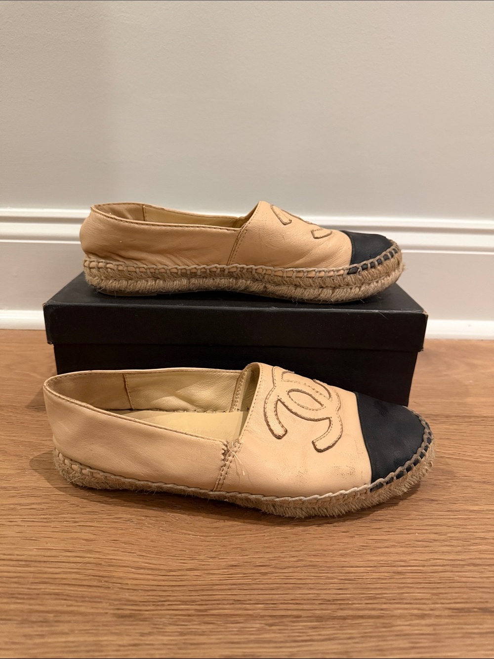 CHANEL Beige and Black Leather Espadrille Flats with Logo - Picture 2 of 8
